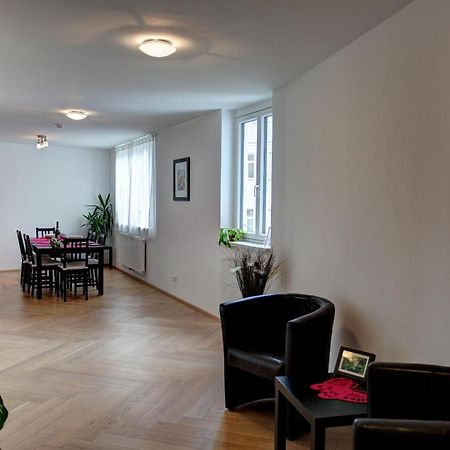 Gasser Apartments - Apartments Karlskirche Wina Bagian luar foto