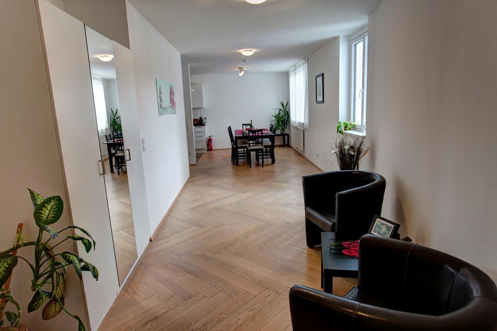 Gasser Apartments - Apartments Karlskirche Wina Bagian luar foto