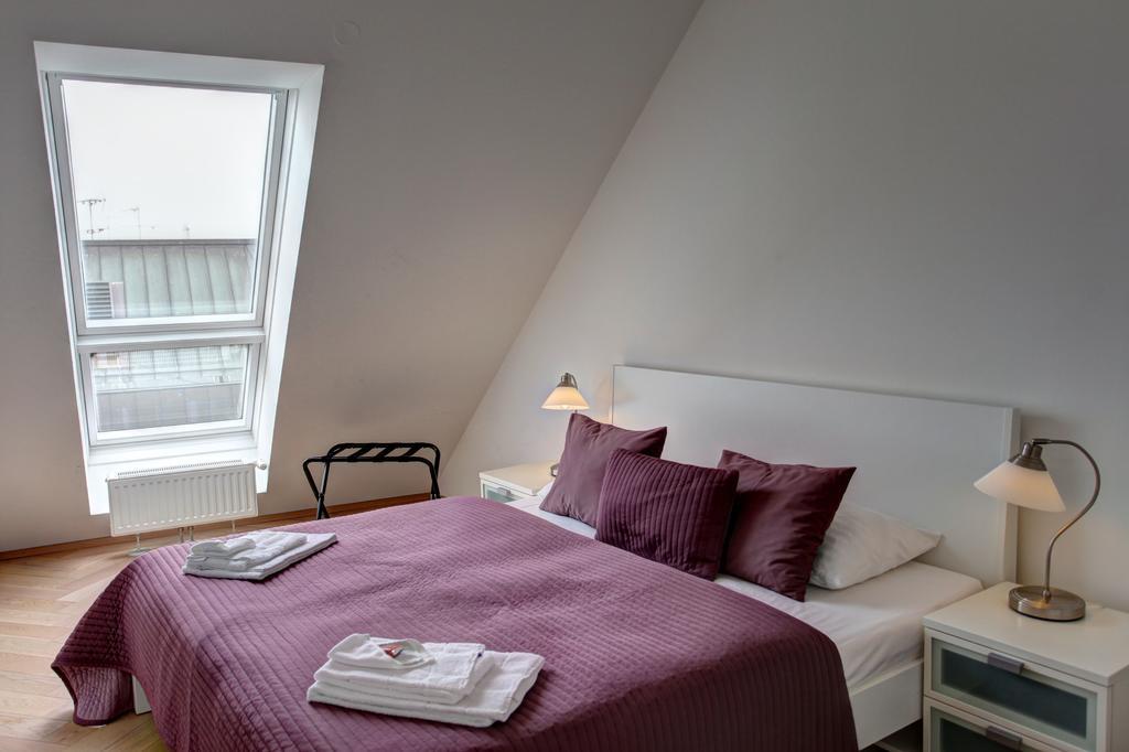 Gasser Apartments - Apartments Karlskirche Wina Bagian luar foto
