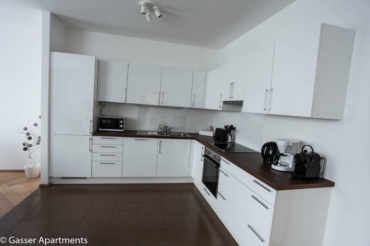 Gasser Apartments - Apartments Karlskirche Wina Bagian luar foto